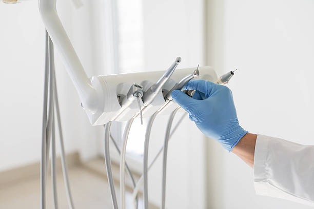24/7 Emergency Dental Implants experts in Brentwood, MO
